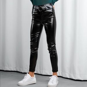 XLE Amanda Belted Leather Pants